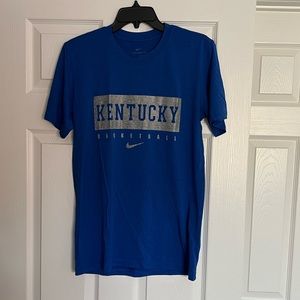 NWOT Nike Dri Fit Univ of Kentucky T-Shirt